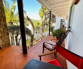 Tamariu 1- centre of Tamariu only 50m from the beach! Free wifi terrace