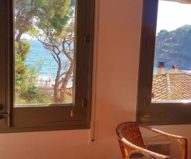 Tamariu 3 -Profitez de la vue mer sous les pins & à 50m de la plage