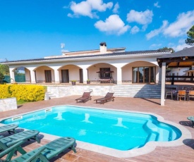 Vivalidays Villa Kiros