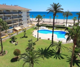 UHC Los Flamencos Family Apartments