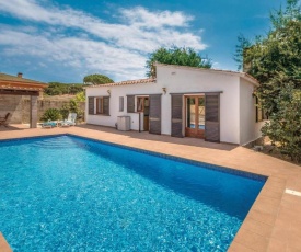 Awesome home in Vidreres with 3 Bedrooms, WiFi and Swimming pool