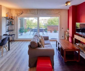 Apartamento con gran terraza en Girona