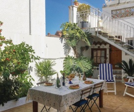 Awesome apartment in Pineda de Mar with 3 Bedrooms and WiFi