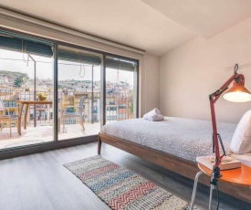 Sleep y Stay Luxury top floor apt with terrace