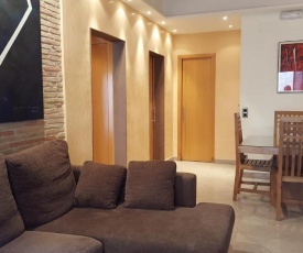 Sleepin Girona