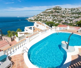 Holiday Home MADRESELVA