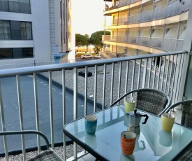 PALMERAS - Apartamento en el centro de Roses - cerca de la playa - terraza - wifi