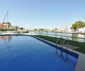 RNET - Apartments Roses Les Marines