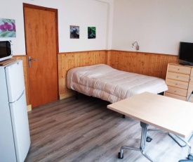 Rosesapparts Estudios & Parking