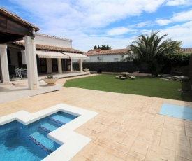 Villa Pani